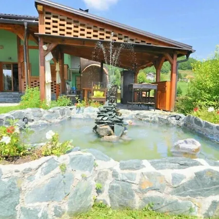 Holiday Home Green *