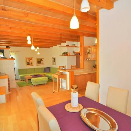 Casa vacanze Holiday Home Green